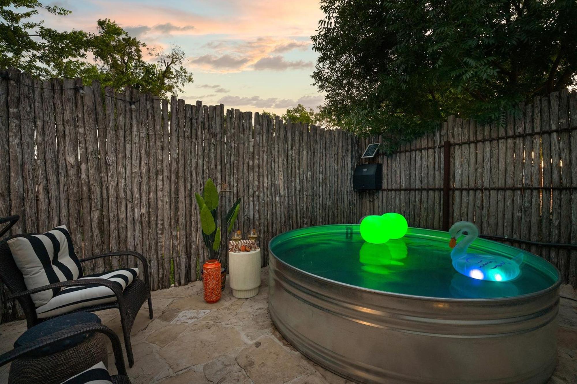 Claret House Full Kitchen And Private Hot Tub Vila Fredericksburg Exterior foto