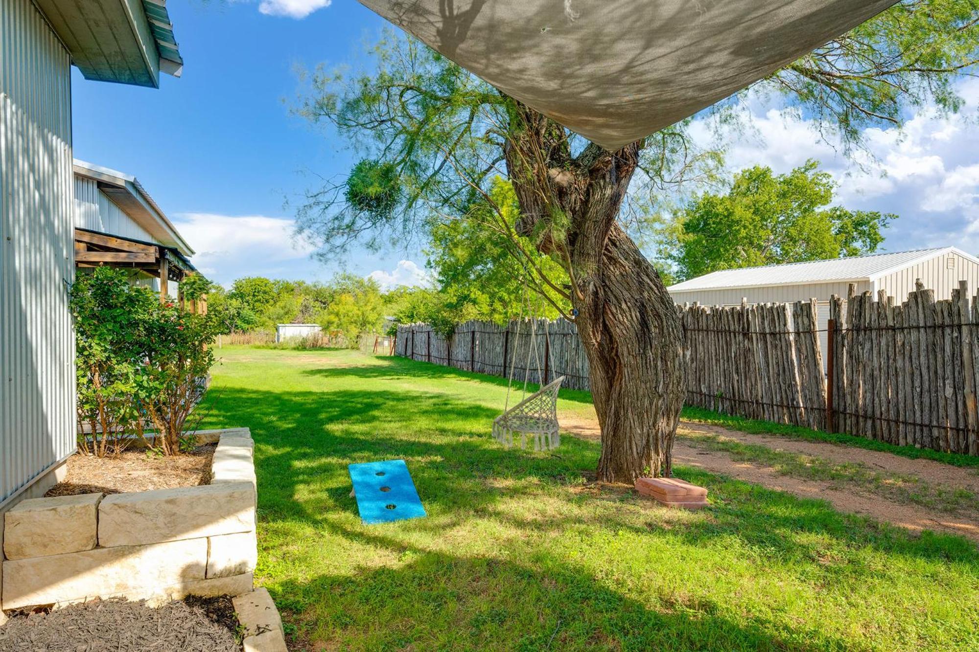 Claret House Full Kitchen And Private Hot Tub Vila Fredericksburg Exterior foto